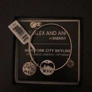NWT Alex and Ani NYC Bracelet